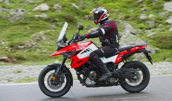 Prova Suzuki V Strom 1050 XT in sede Pompone